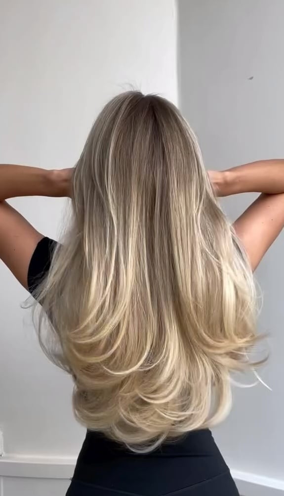 Mid-Back Layered Vanilla Blonde Blowout Mid-Back Layered Vanilla Blonde Blowout — Classy Vanilla Blonde