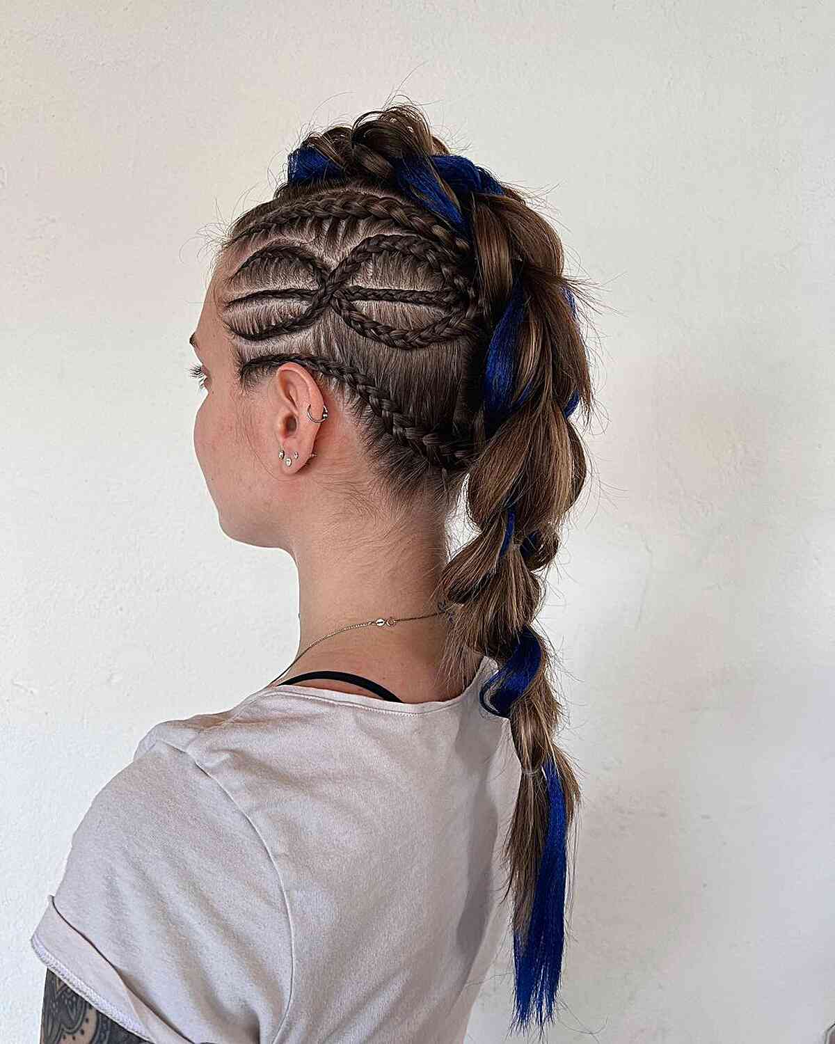 Brown Mohawk With Blue Streaks And Braids Brown Mohawk With Blue Streaks And Braids — Classy Viking Braids
