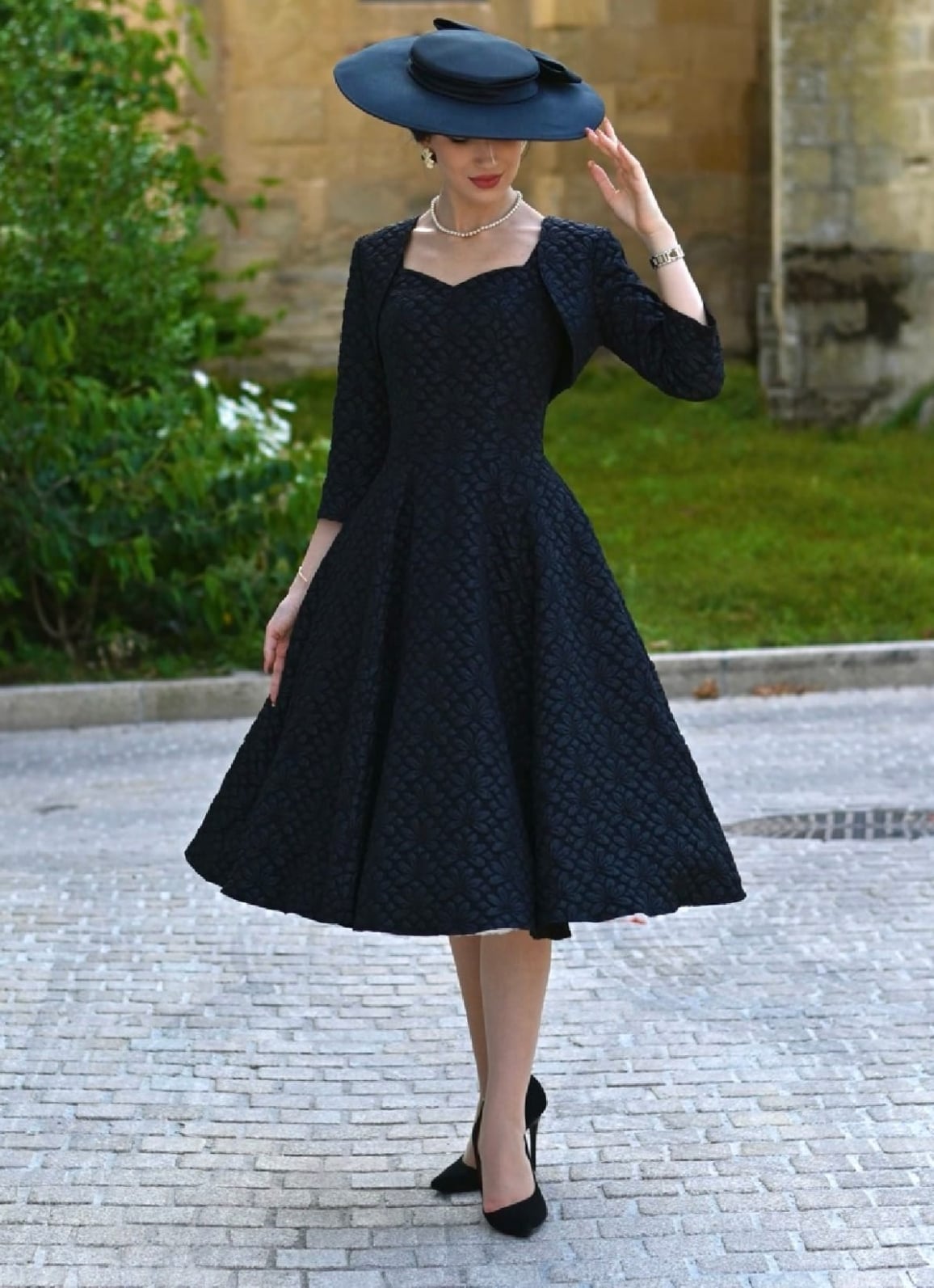 Jacquard Dress And Matching Jacket — Classy Vintage Outfits