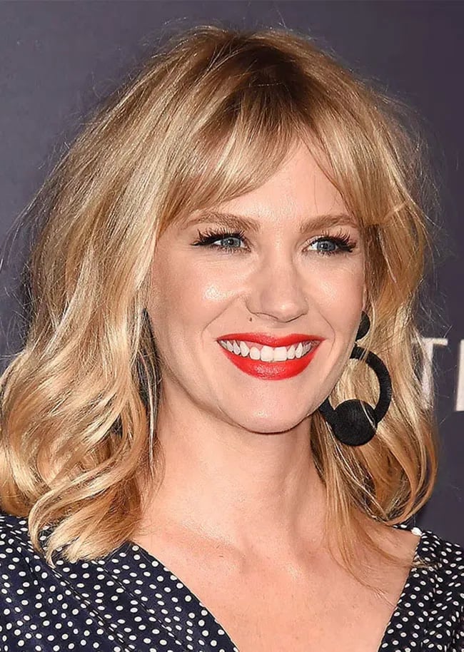 Collarbone Length With Honey Blonde Waves Collarbone Length With Honey Blonde Waves — Classy Volume Hair