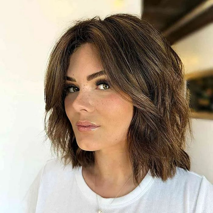Chin Length Shag Bob With Textured Waves Chin Length Shag Bob With Textured Waves — Classy Volumizing Hair
