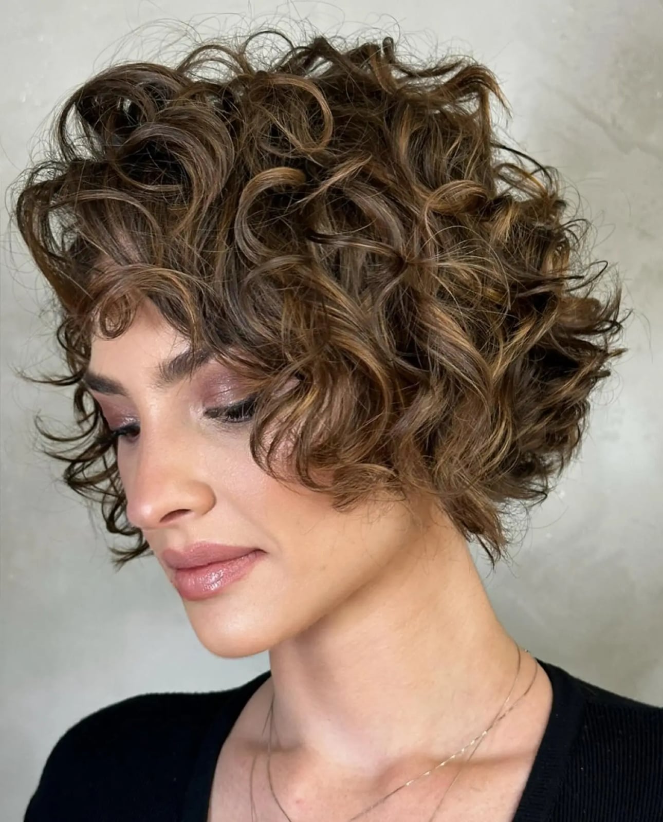 Fine Curly Ear Length Bob, Close-Up Take Fine Curly Ear Length Bob, Close-Up Take — Classy Wavy Haircuts