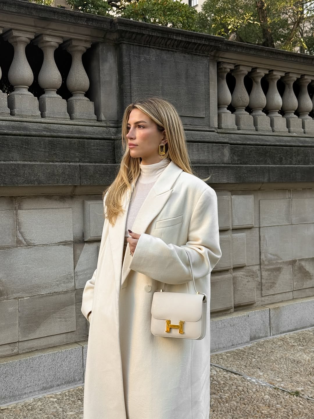Cozy Cream Coat and Turtleneck — Classy White Outfits