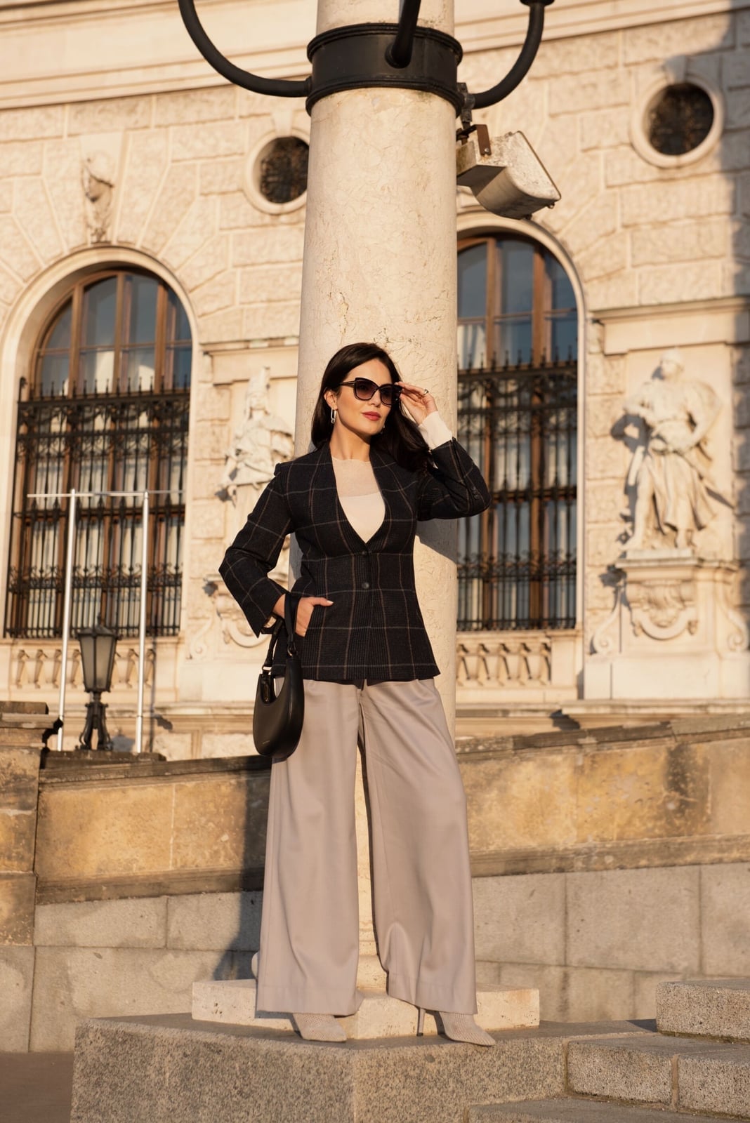 Light Grey Wide Leg Trousers With Plaid Blazer — Classy Wide Leg Pants Outfits