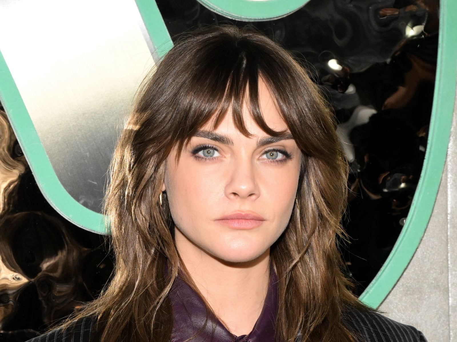 Shoulder Length Brunette Wolf Cut With Curtain Bangs Shoulder Length Brunette Wolf Cut With Curtain Bangs — Classy Wolf Cut