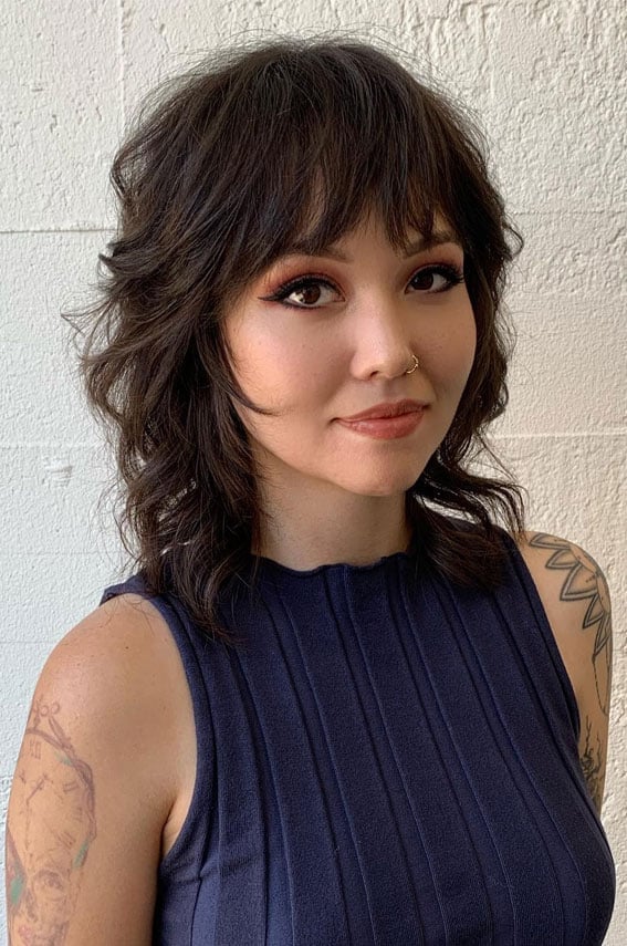 Shoulder Length Wolf Cut With Short Fringe Shoulder Length Wolf Cut With Short Fringe — Classy Wolf Cut Hair