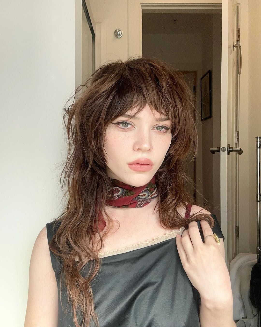 Shaggy Wolf Cut With Choppy Layers Shaggy Wolf Cut With Choppy Layers — Classy Wolf Cut Hair