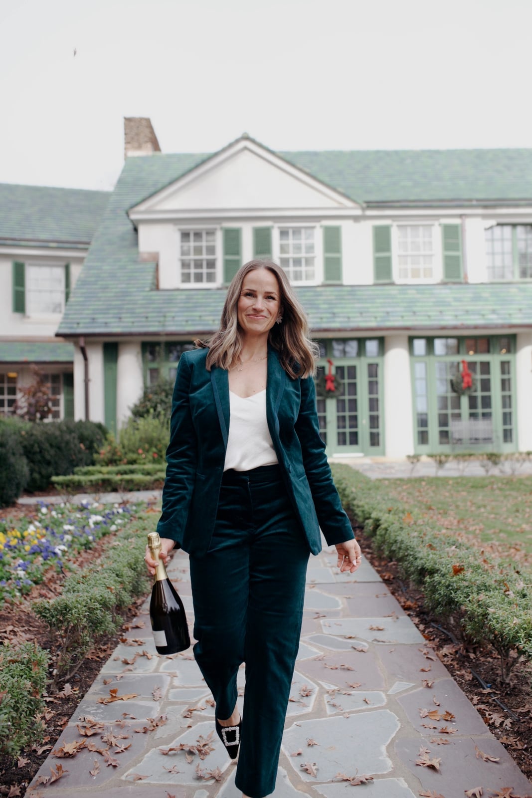 Deep Teal Velvet Suit With Camisole and Pointed Toe Loafers Deep Teal Velvet Suit With Camisole and Pointed Toe Loafers — Classy Work Party Outfits