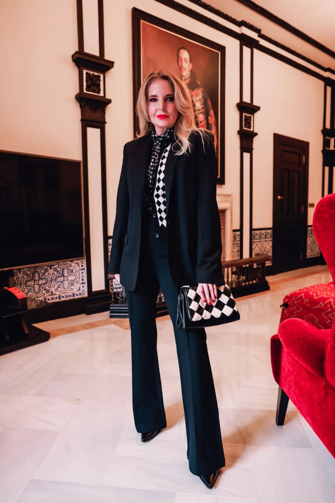 Black Blazer With Graphic Scarf And Wide-Leg Trousers Black Blazer With Graphic Scarf And Wide-Leg Trousers — Classy Work Party Outfits