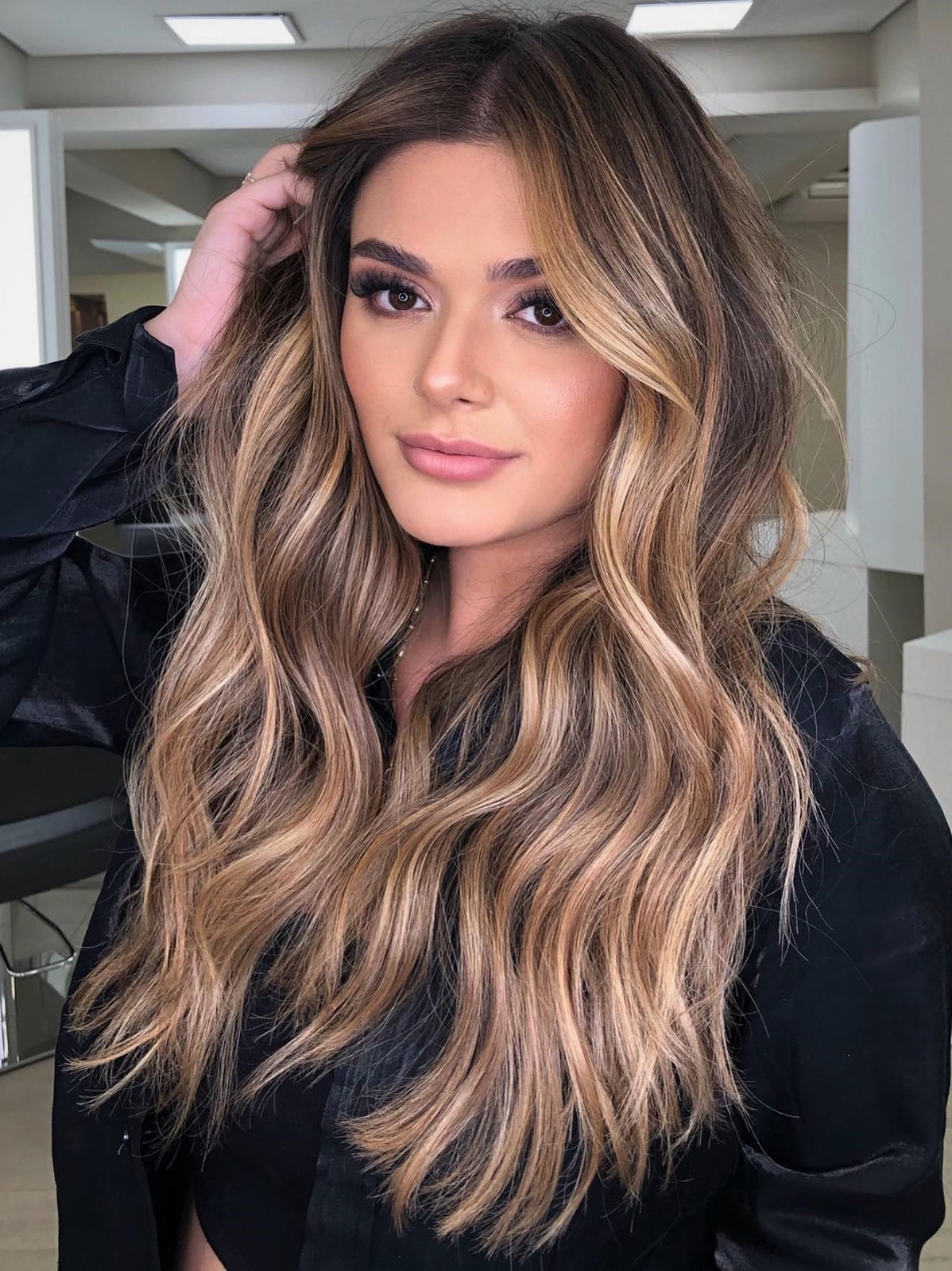 Dark Brown Bob With Yellow Highlights and Curtain Bangs Dark Brown Bob With Yellow Highlights and Curtain Bangs — Classy Yellow Highlights