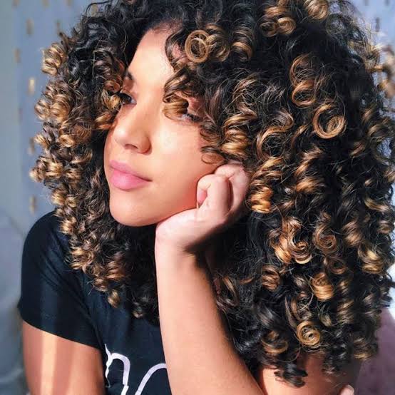 Mid-Back Dark Base With Caramel Highlights Mid-Back Dark Base With Caramel Highlights — Curly Hair Dye Styles