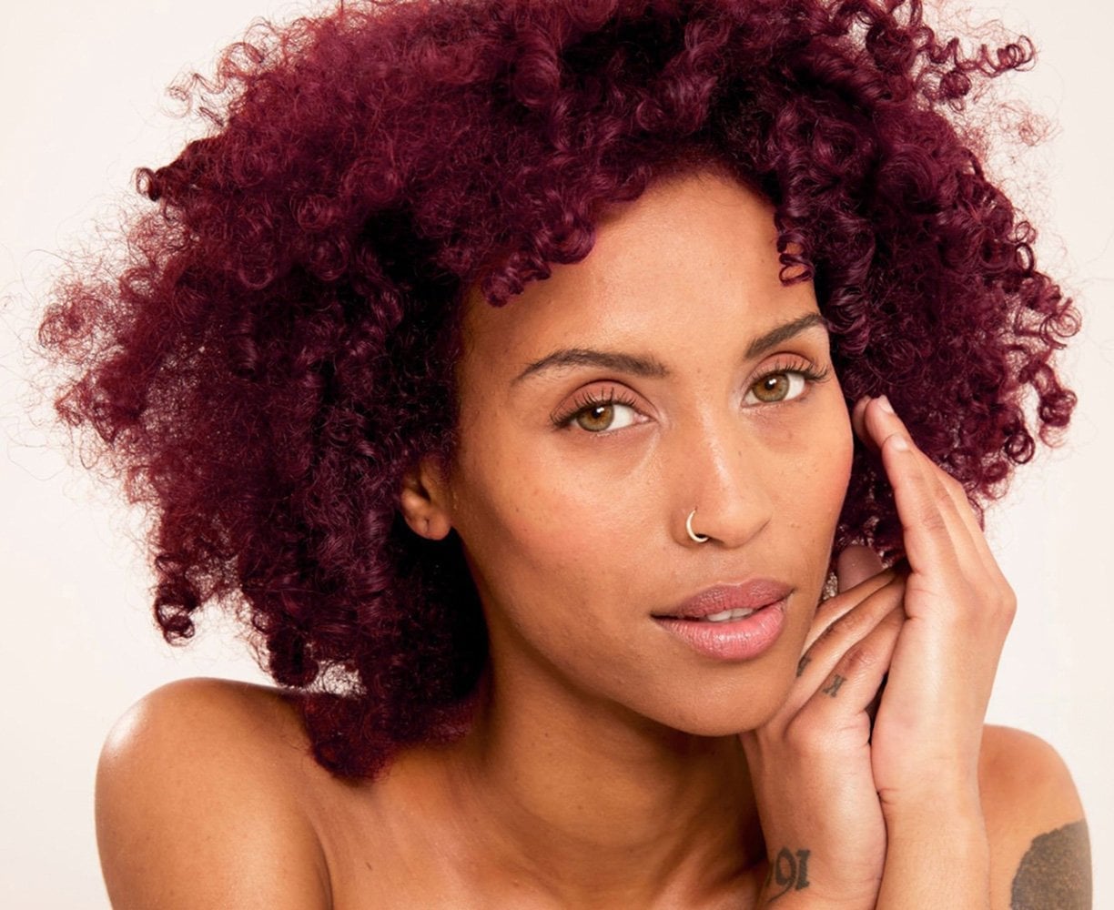 Collarbone Deep Red With Lighter Highlights Shag Collarbone Deep Red With Lighter Highlights Shag — Curly Hair Dye Styles