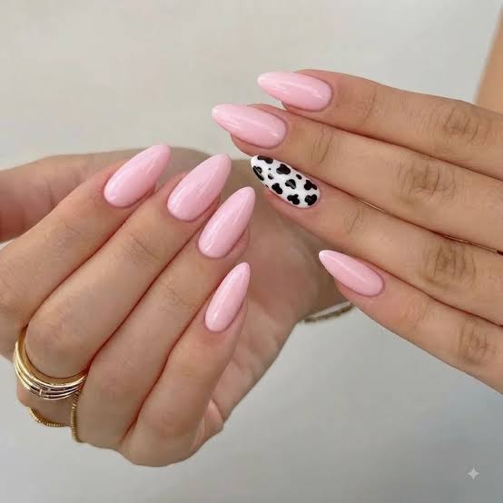 Short Almond Pale Pink With Cow Print Accent Short Almond Pale Pink With Cow Print Accent — Cute Classy Almond Nails