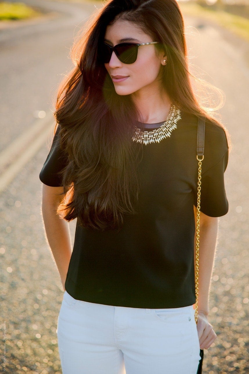 Black T-Shirt with White Straight-Leg Pants — Cute Classy Outfits