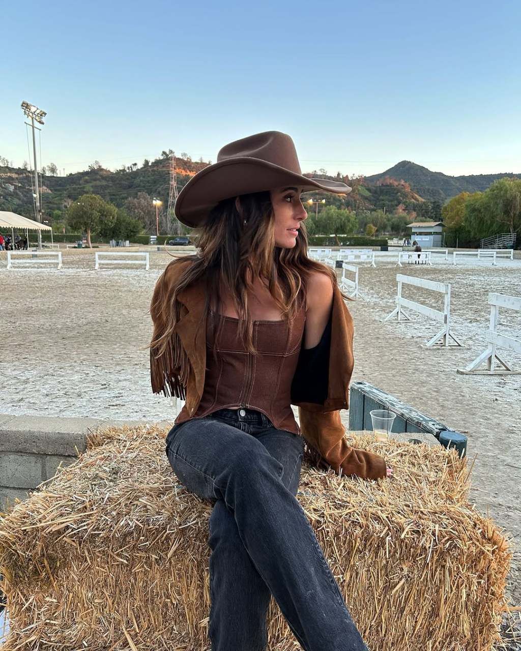 Suede Corset and Fringe Jacket Concert Outfit Suede Corset and Fringe Jacket Concert Outfit — Cute Concert Outfit Inspo