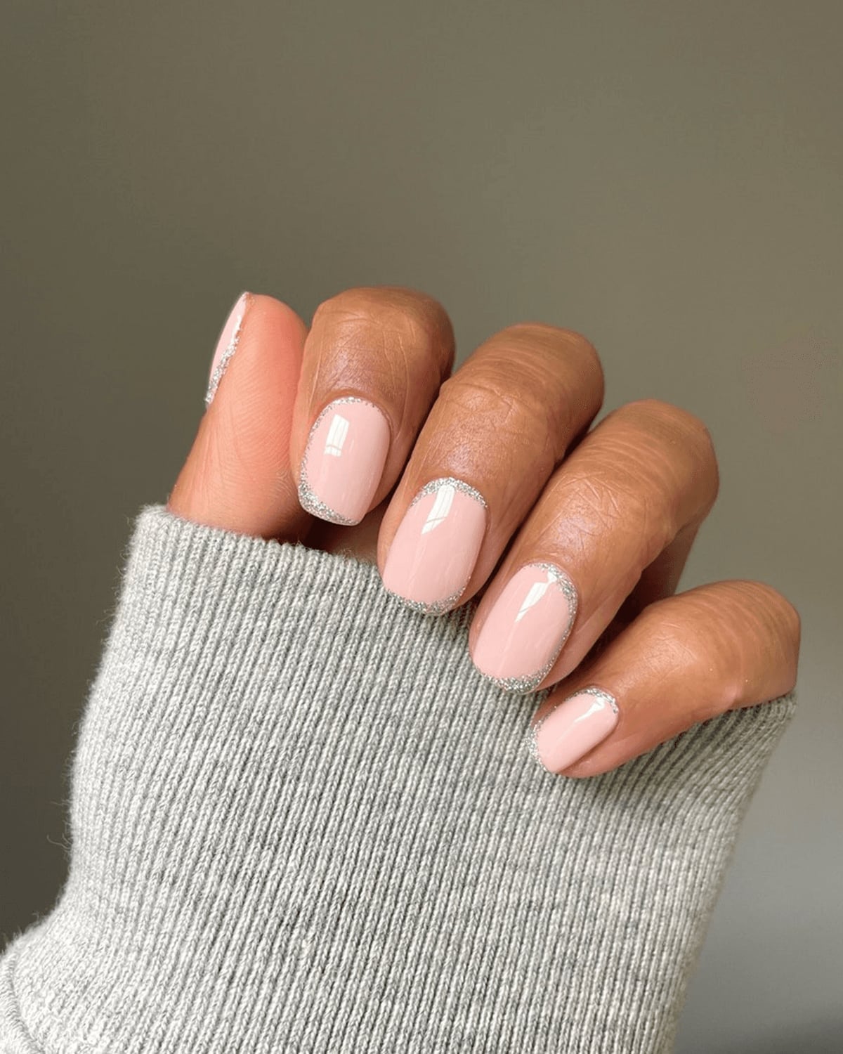 Short Square Nails With Silver Cuticle Line Short Square Nails With Silver Cuticle Line — Cute Cute Square Nails