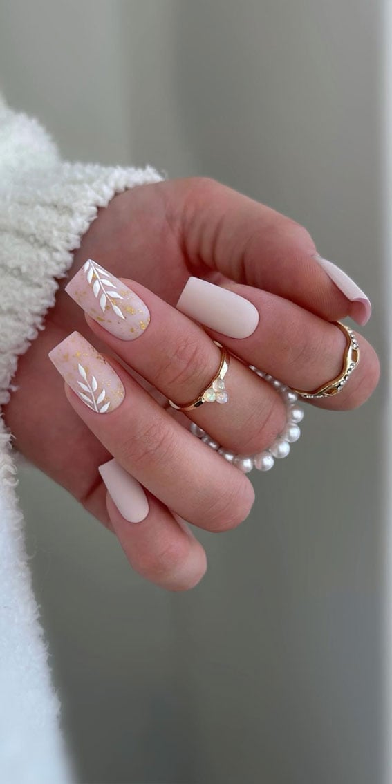 Medium Square Matte Nude Pink Gold Leaf Nails — Cute Elegant Nails