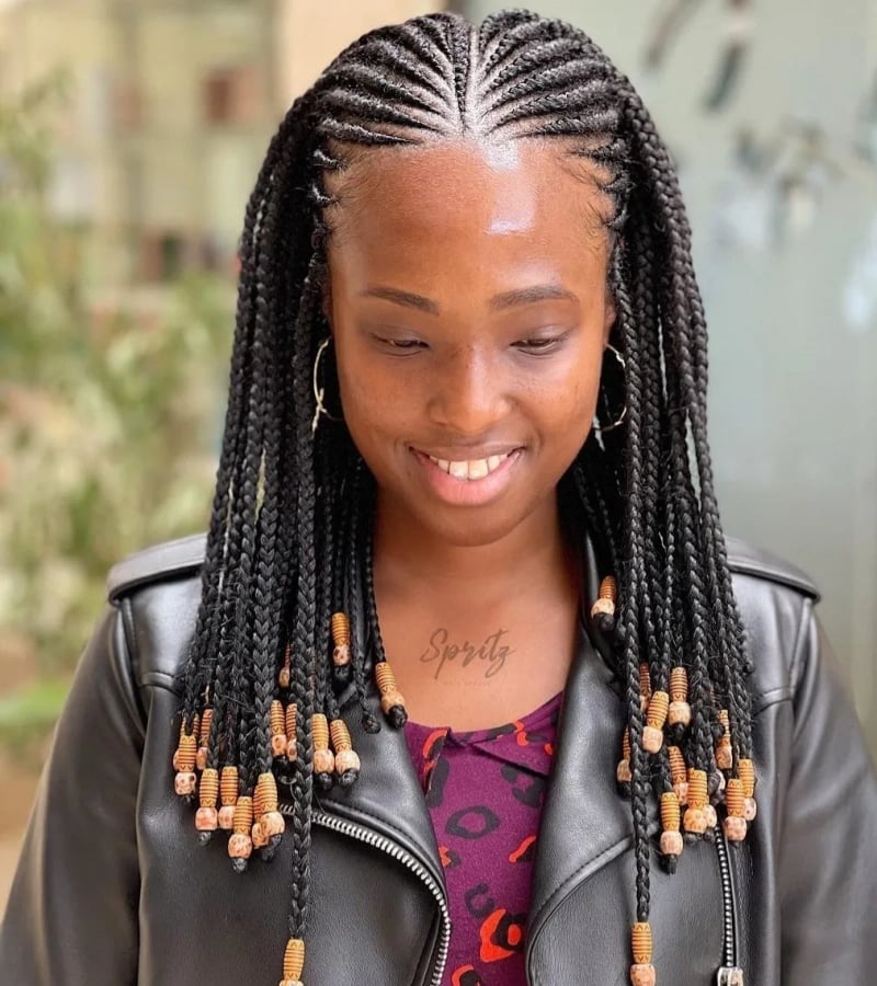 Shoulder-Length Fulani Braids with Zig-Zag Parting and Beads Shoulder-Length Fulani Braids with Zig-Zag Parting and Beads — Cute Fulani Braids
