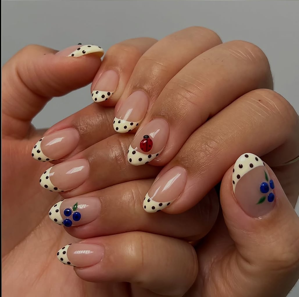 Short Almond Polka Dot Ladybug French Nails Short Almond Polka Dot Ladybug French Nails — Cute Gel Nails
