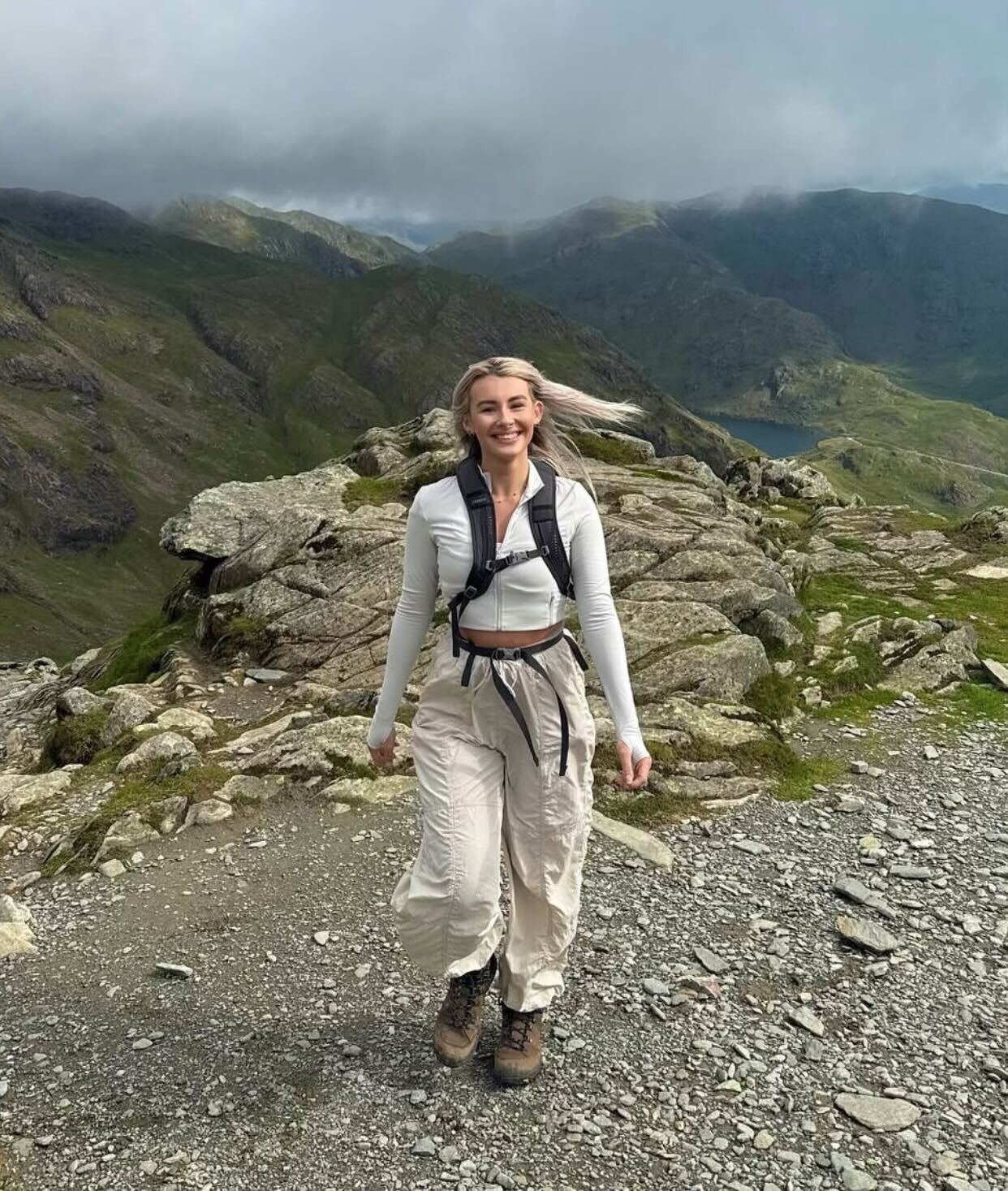 White Cropped Top With Wide-Leg Cargo Pants — Cute Hiking Outfit Inspo