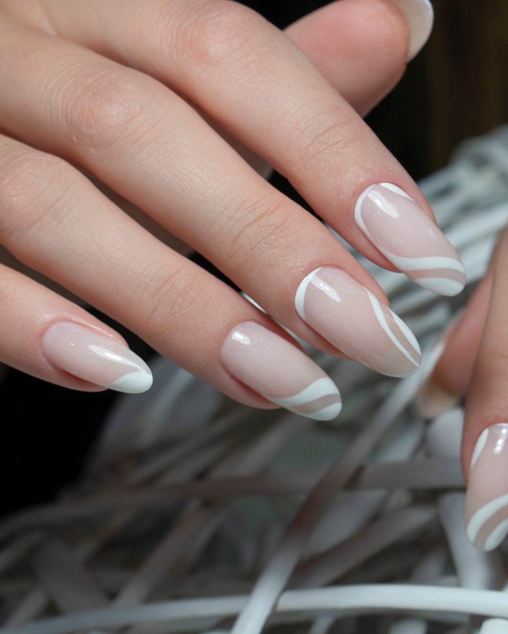 Medium Oval White Wavy Line Accent Nails — Cute Medium Nails