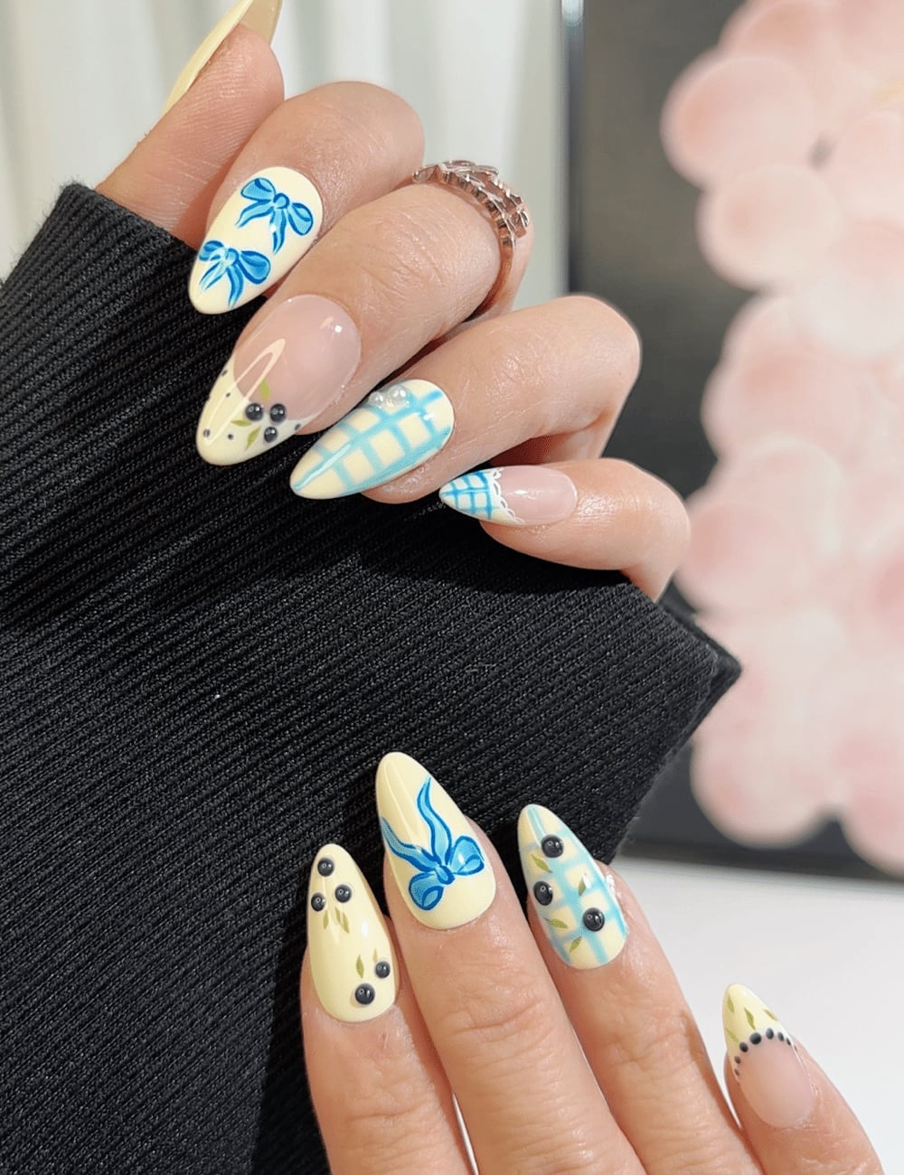 Pale Yellow Medium Almond Bow Berry Gingham Nails — Cute Medium Nails