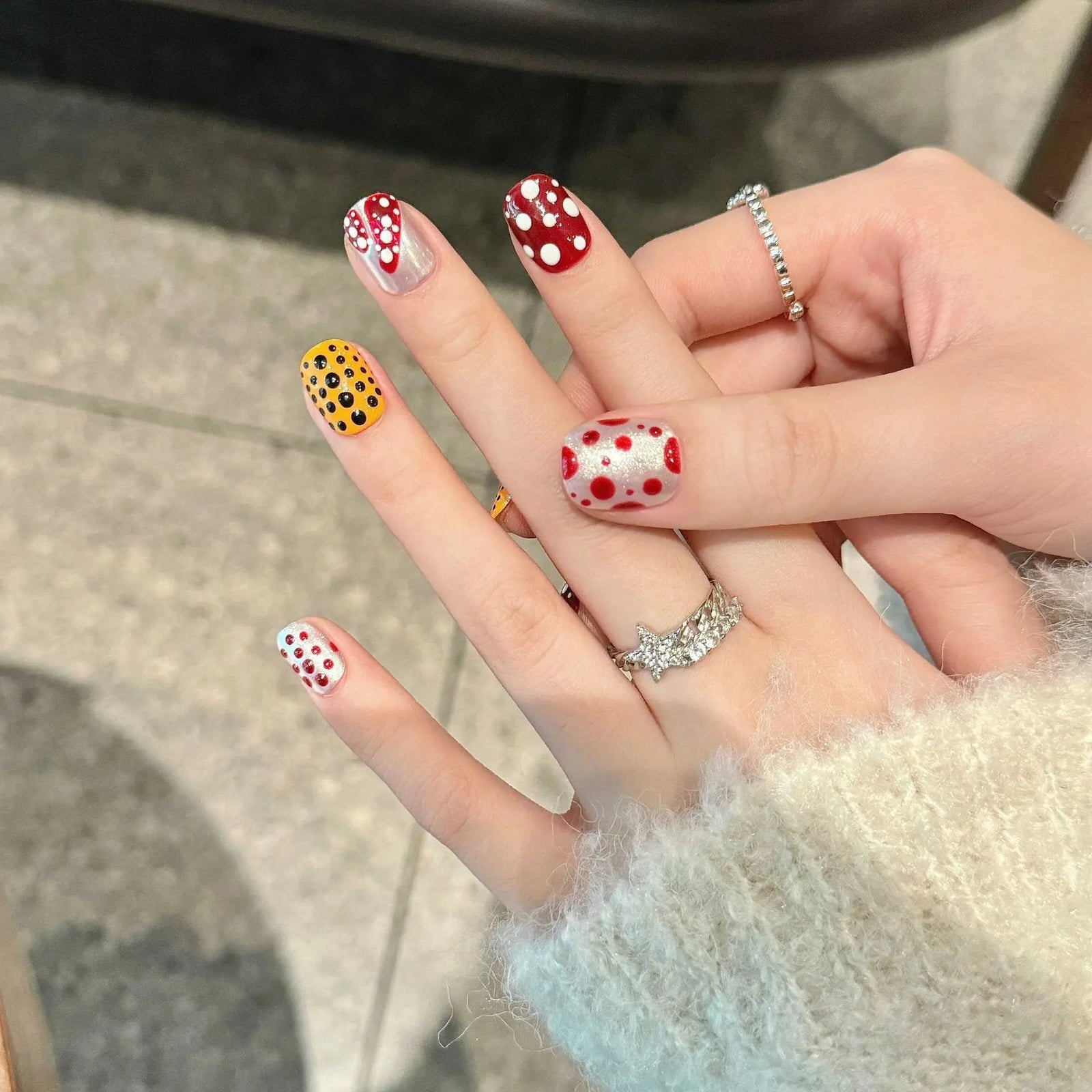 Red White Yellow Polka Dot Short Round Nails Red White Yellow Polka Dot Short Round Nails — Cute Short Round Nails