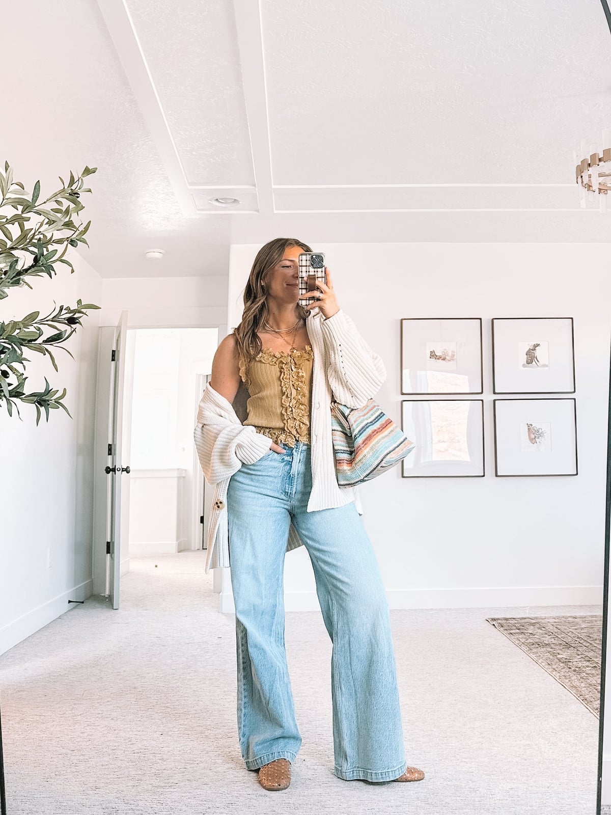 Striped Bag with Cardigan and Jeans and Ribbed Knit Striped Bag with Cardigan and Jeans and Ribbed Knit — Cute Simple Outfits