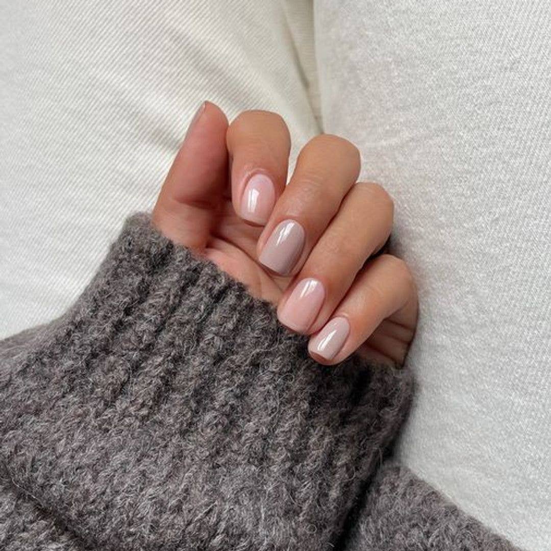 Short Pink Bow Rhinestone Almond Nails — Cute Trendy Nails