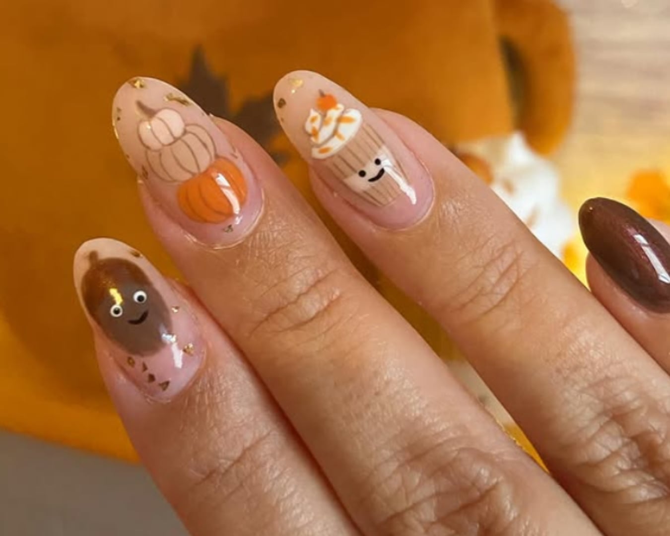 Autumn Character Oval Nails — Cute Trendy Nails