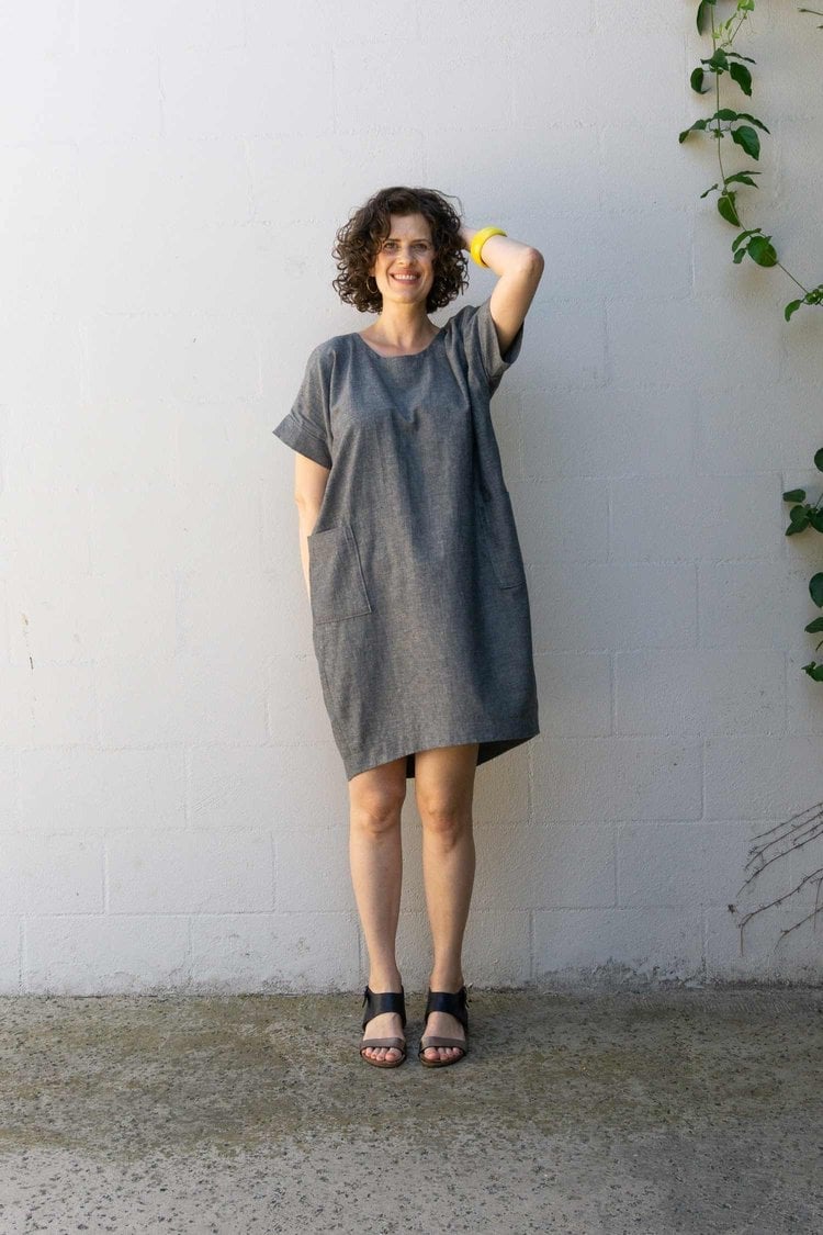 Grey Textured Linen Blend Shift Dress With Patch Pockets Grey Textured Linen Blend Shift Dress With Patch Pockets — DIY Dress Designs