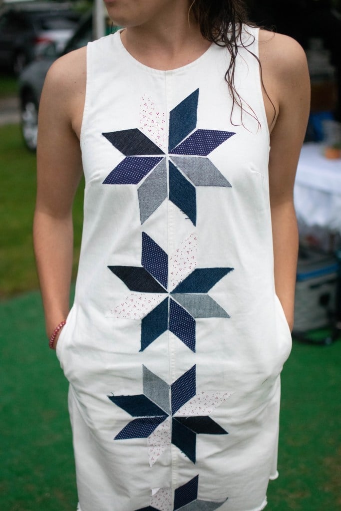 Sleeveless Dress With Patchwork Star Design Sleeveless Dress With Patchwork Star Design — DIY Dress Designs