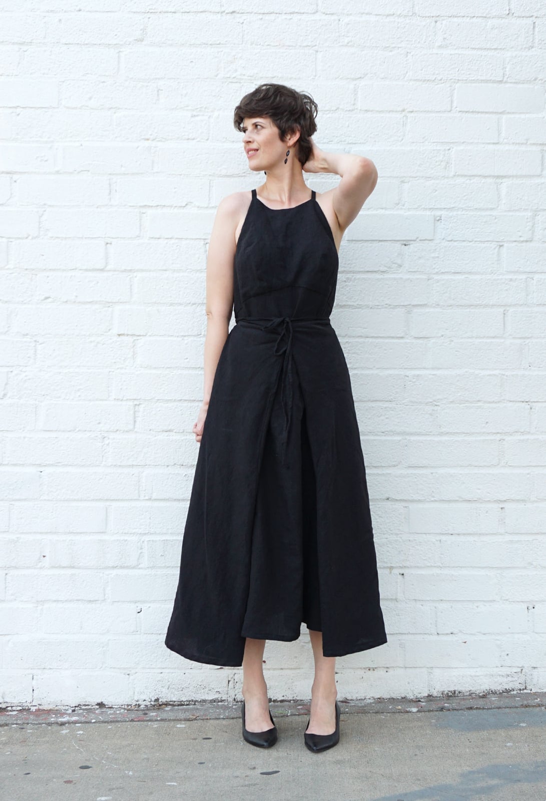 Black Linen Sleeveless Maxi Dress With Tie Belt Black Linen Sleeveless Maxi Dress With Tie Belt — DIY Dress Designs