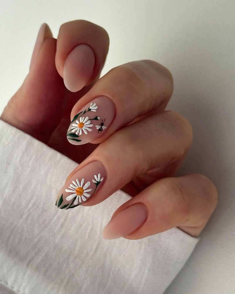 Matte Nude Daisy and Bee Medium Almond Nails Matte Nude Daisy and Bee Medium Almond Nails — Easy Nail Art Ideas