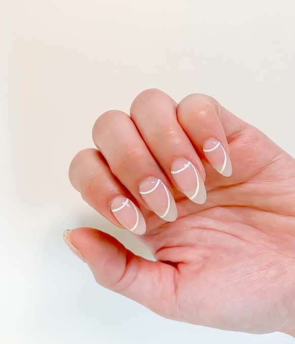 Short Almond Minimalist White Line Nails Short Almond Minimalist White Line Nails — Easy Wave Nails