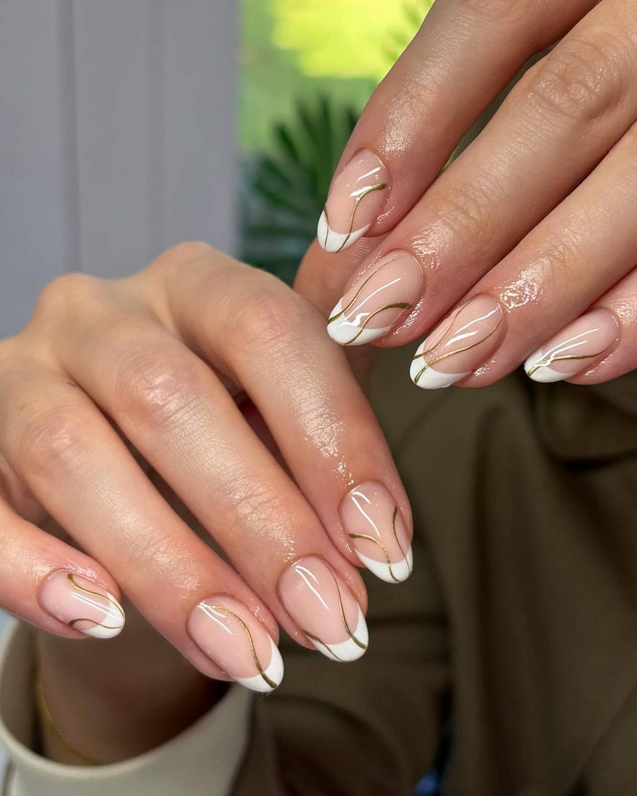 Short Almond Light Blue Silver Abstract Wave Tips Short Almond Light Blue Silver Abstract Wave Tips — Easy Wave Nails