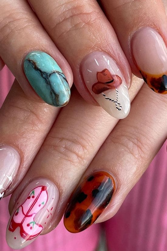 Medium Oval Nails With Cowboy Hat And Tortoise Shell — Easy Western Nails