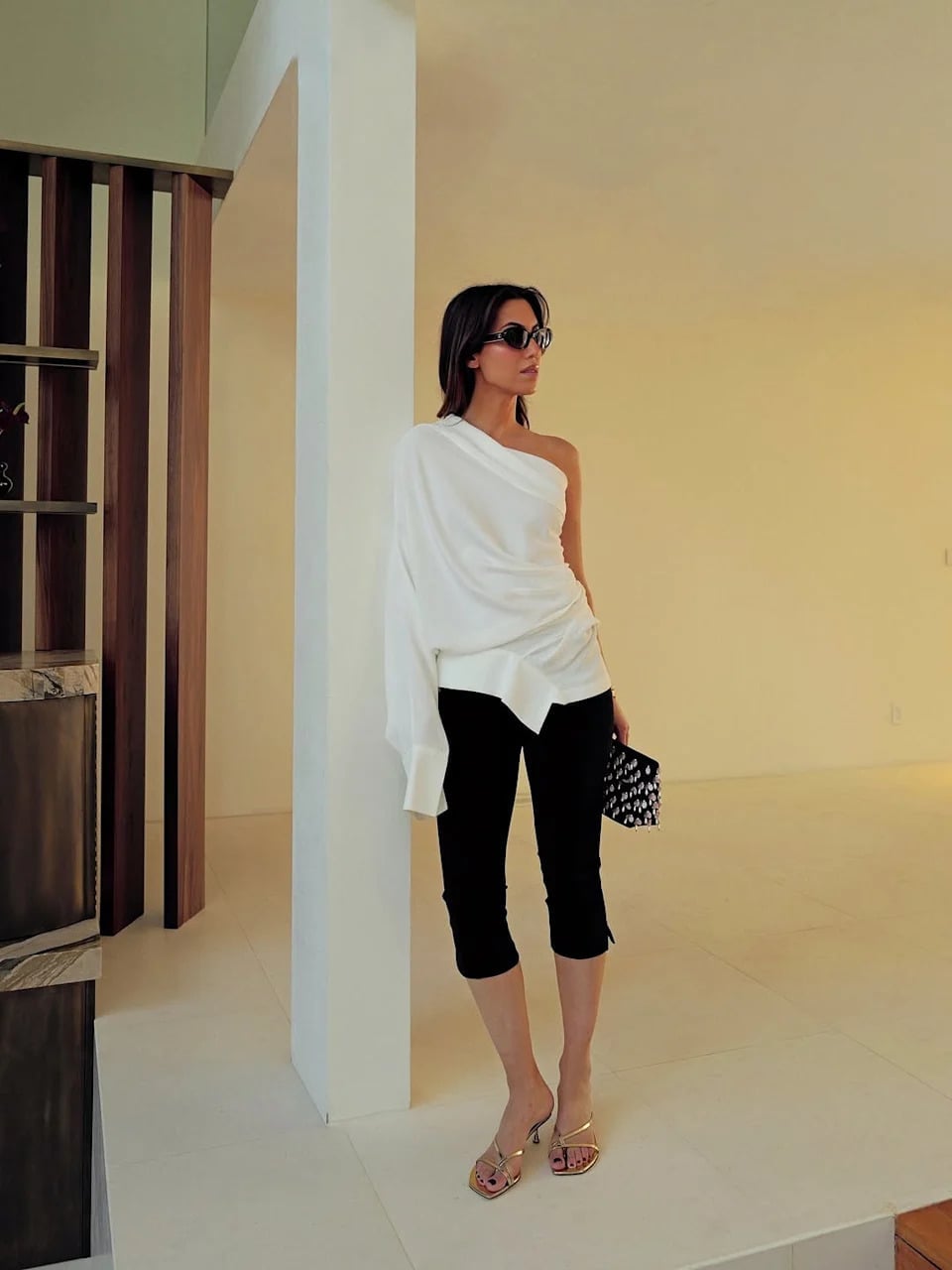 Black Capri Pants With One-Shoulder Top — Elegant Black Capri Pants Outfit
