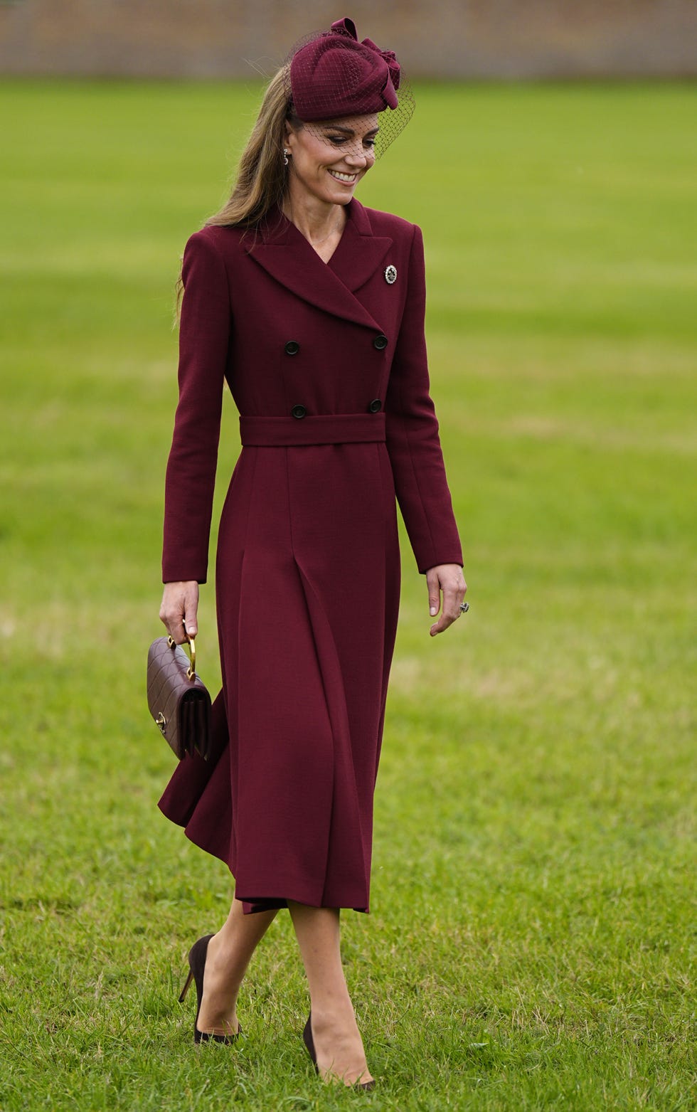 Kate Middleton Wears a Burgundy Outfit to Welcome the Trumps