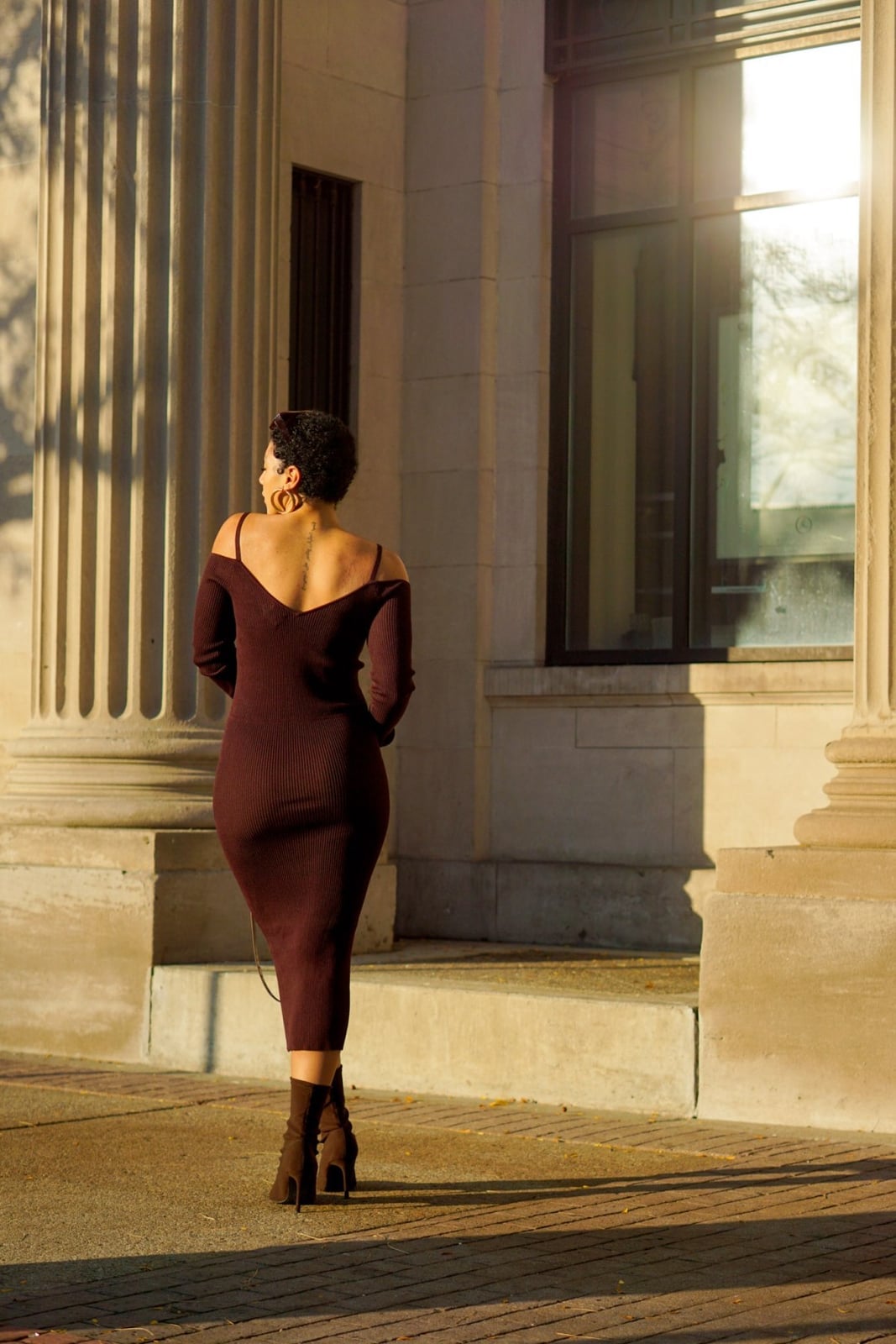 Burgundy Off-Shoulder Ribbed Knit Midi Dress Burgundy Off-Shoulder Ribbed Knit Midi Dress — Elegant Burgundy Dress Outfit