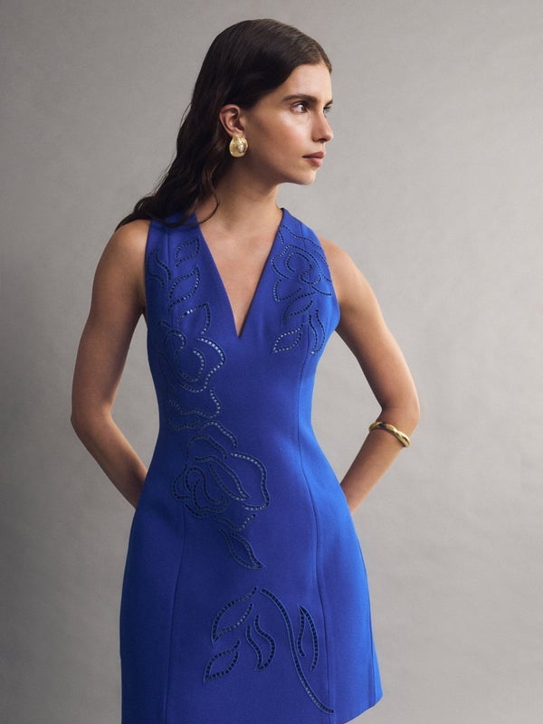 Royal Blue Sheath Dress with Embellished Floral Details — Elegant Cocktail Dresses