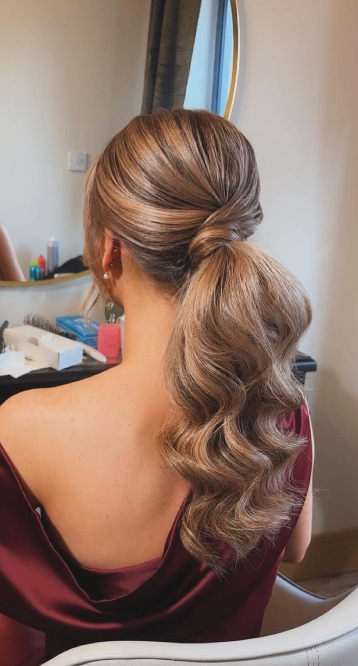 Ash Blonde Low Ponytail With Sculpted Deep Waves Ash Blonde Low Ponytail With Sculpted Deep Waves — Elegant Low Ponytail Hairstyles