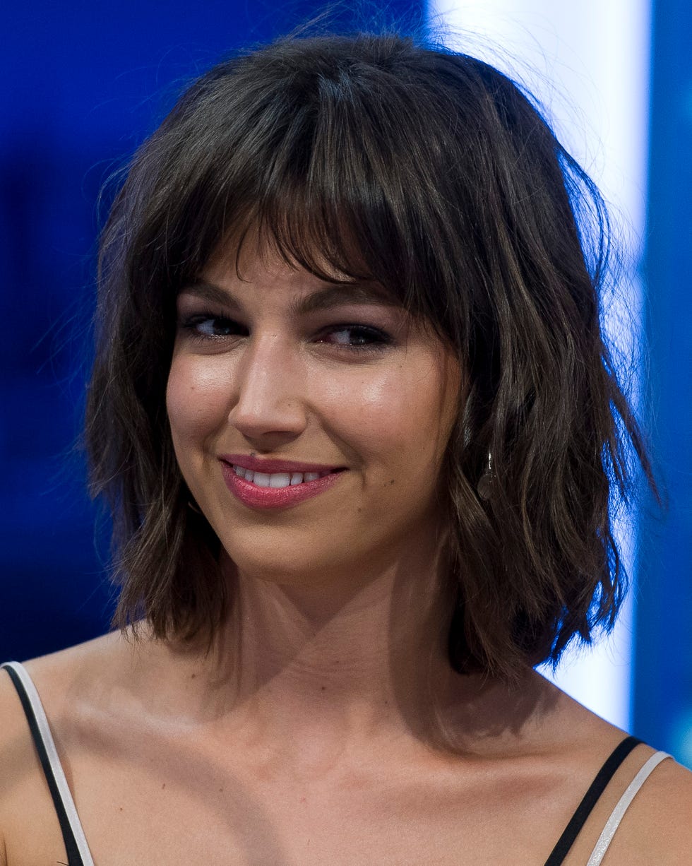 Layered Dark Brown Bob With Curtain Bangs and It'S A Front View Layered Dark Brown Bob With Curtain Bangs and It'S A Front View — Elegant Short Hair Hairstyles
