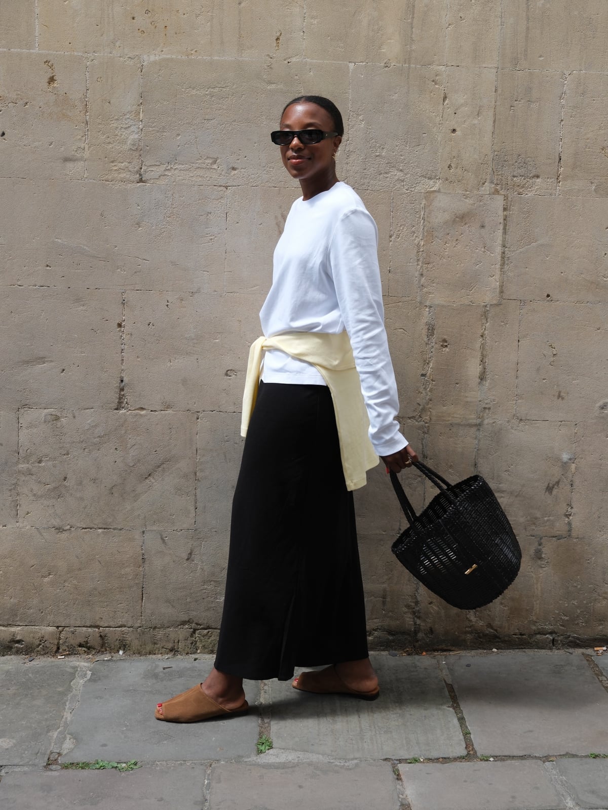 White Long-Sleeve Tee with Yellow Sweater and Maxi Skirt White Long-Sleeve Tee with Yellow Sweater and Maxi Skirt — Elegant Tshirt Outfit