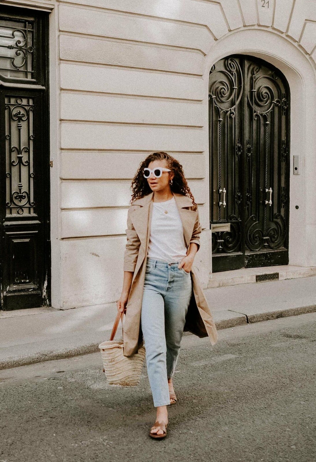 Beige Trench Coat Over White Tee and Jeans Beige Trench Coat Over White Tee and Jeans — Elegant Tshirt Outfit