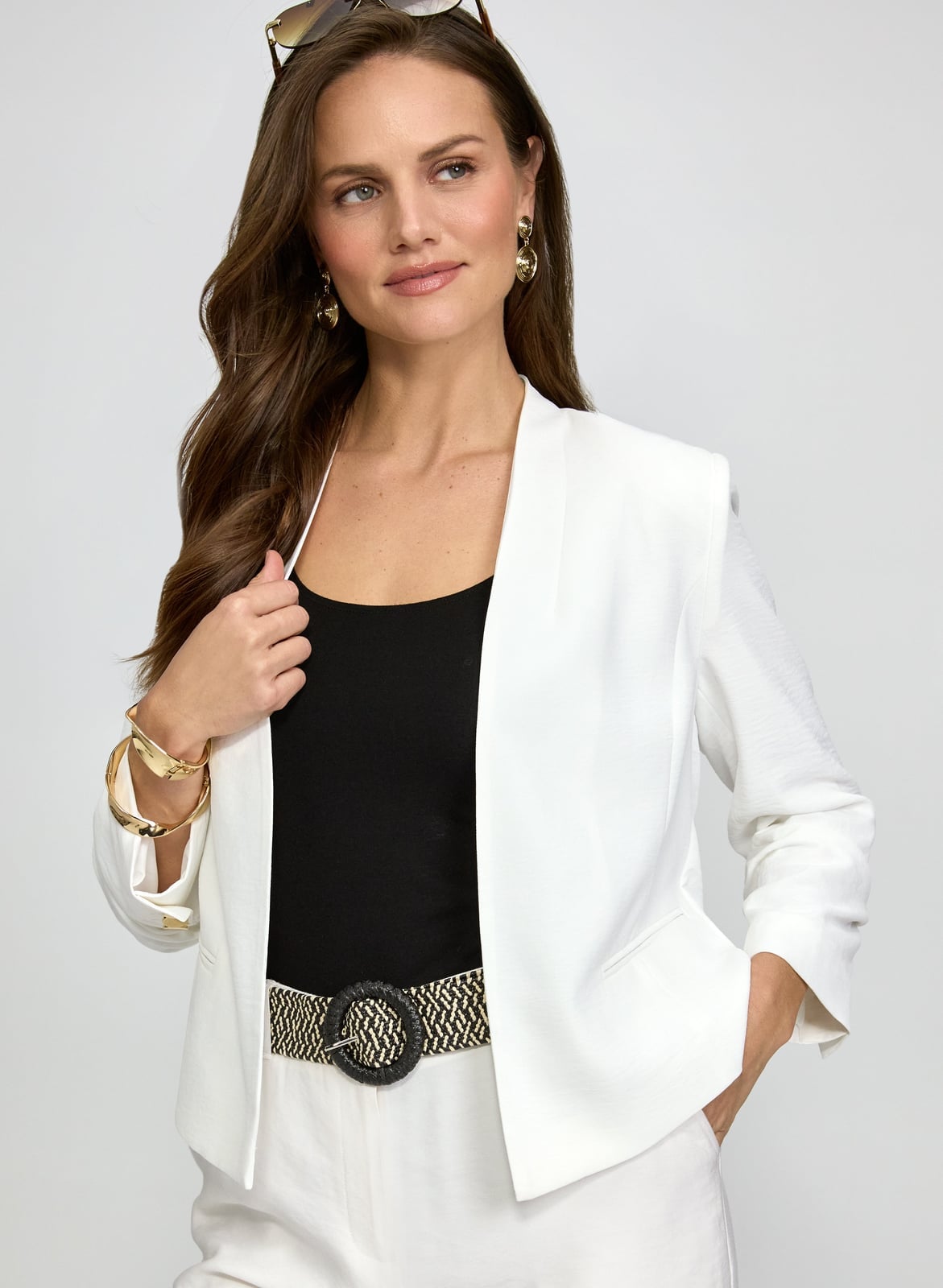 Textured White Open Front Jacket With Gold Jewelry Textured White Open Front Jacket With Gold Jewelry — Elegant White Jacket Outfit