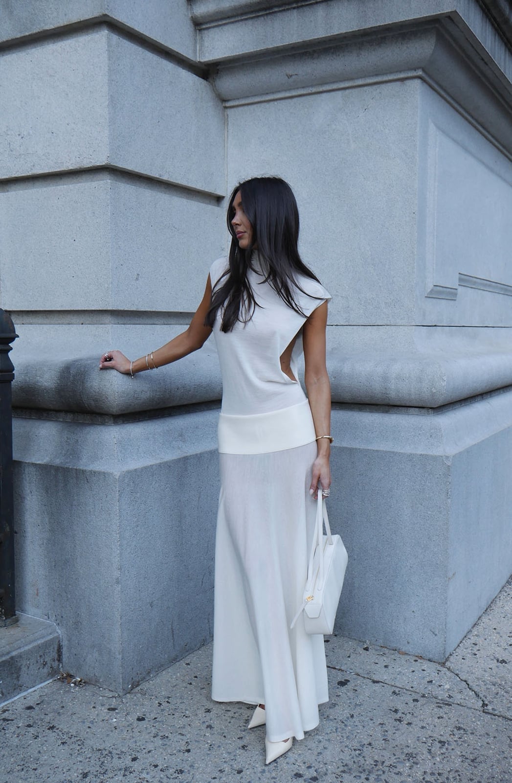 Flowing White A-line Maxi Skirt With Cut-Out Top Flowing White A-line Maxi Skirt With Cut-Out Top — Elegant White Skirt Outfit