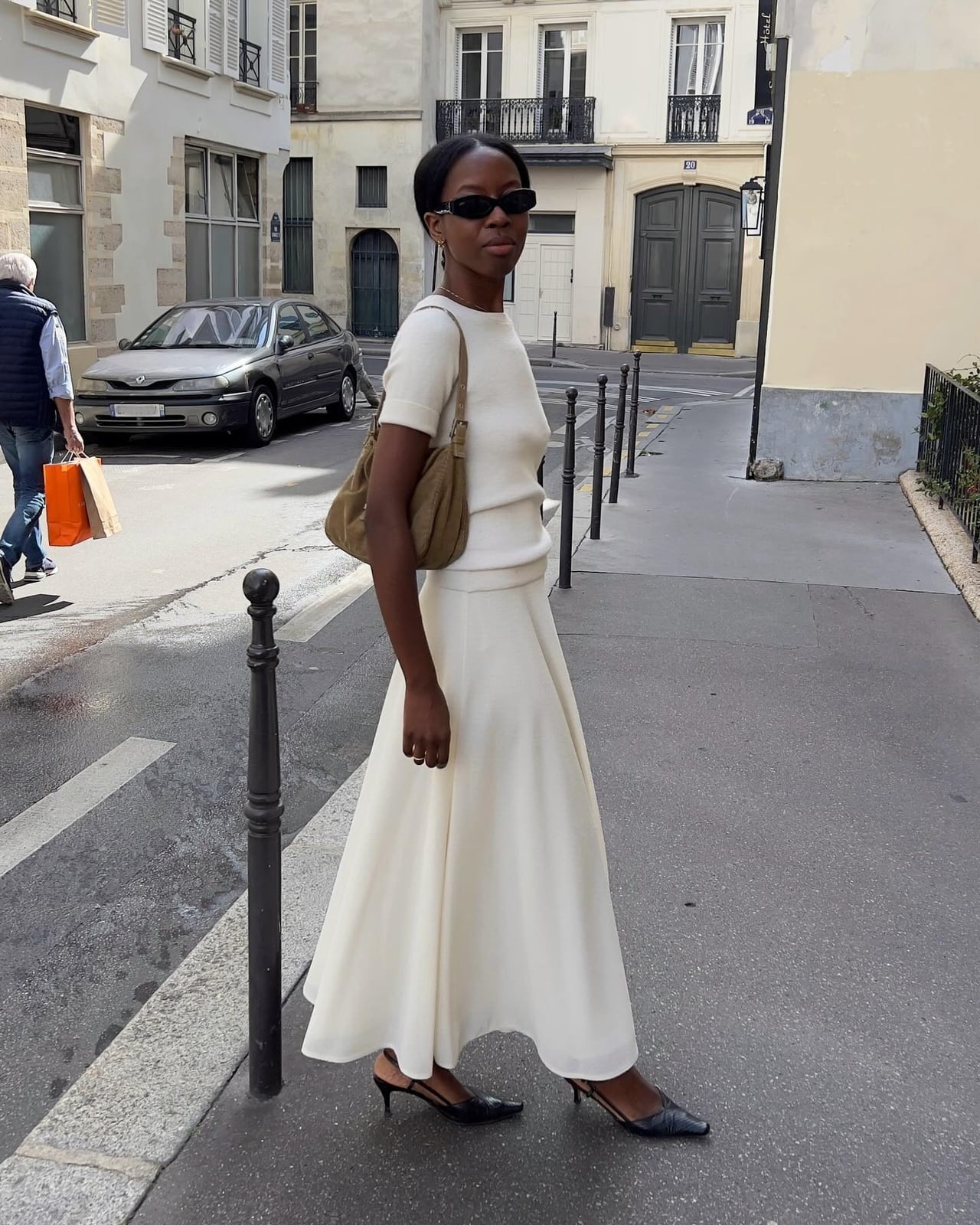 White Knit Maxi Skirt With Matching Top White Knit Maxi Skirt With Matching Top — Elegant White Skirt Outfit