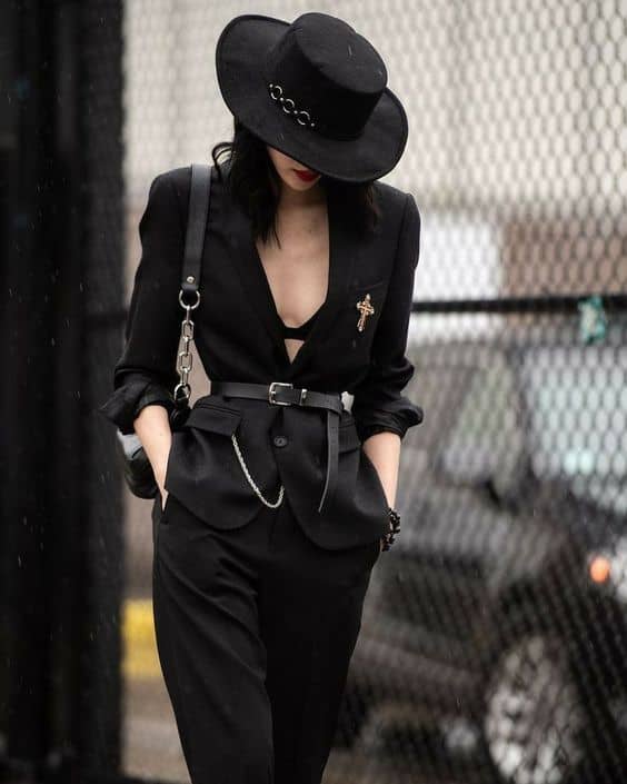 Oversized Blazer with Bra Top and Trousers and Black Wide-Brimmed Hat — Goth Style Ideas
