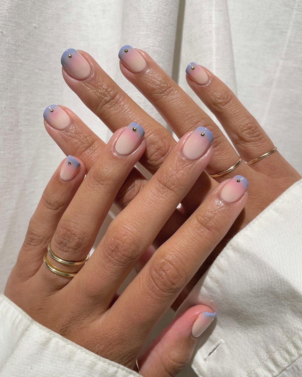 Pink Orange Sparkle Accent Short Oval Pink Orange Sparkle Accent Short Oval — Gradient Nail Ideas